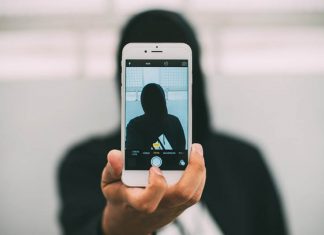 wie-hackt-man-jemandes-Telefonkamera