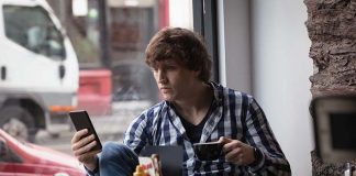 How to Track My Wife’s Phone track wife phone